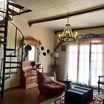 Casa Portena En Cerro Artilleria